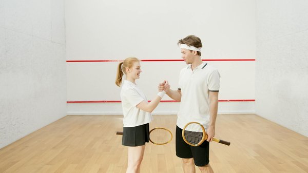 What are the best reactive agility drills for squash players to improve quick directional changes?